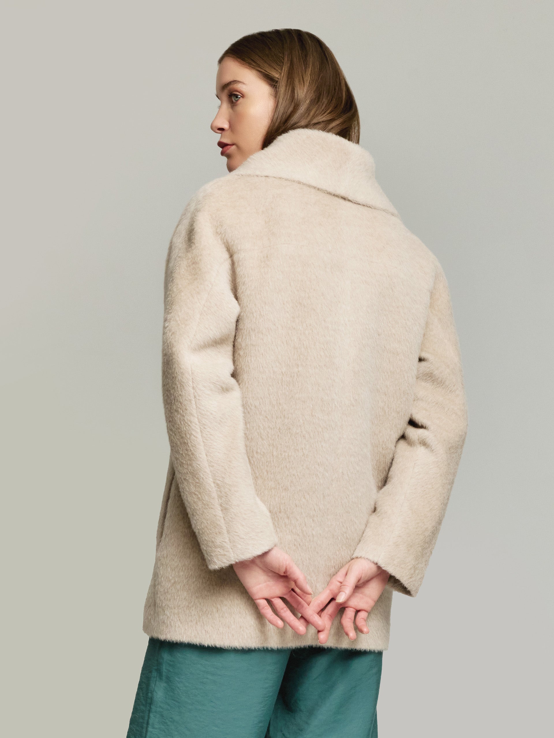 Yvanka Coat Alpaca Suri Color Beige