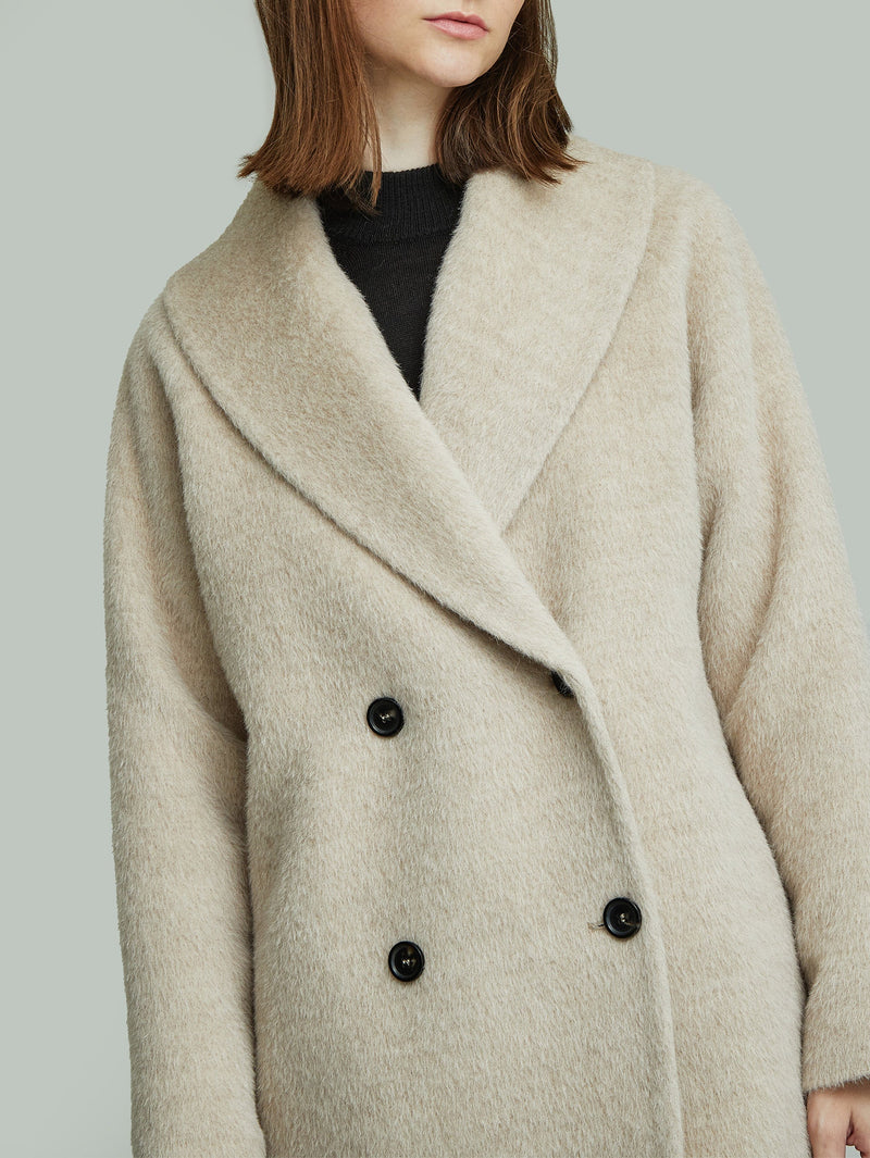 Yvanka Coat Alpaca Suri Color Beige