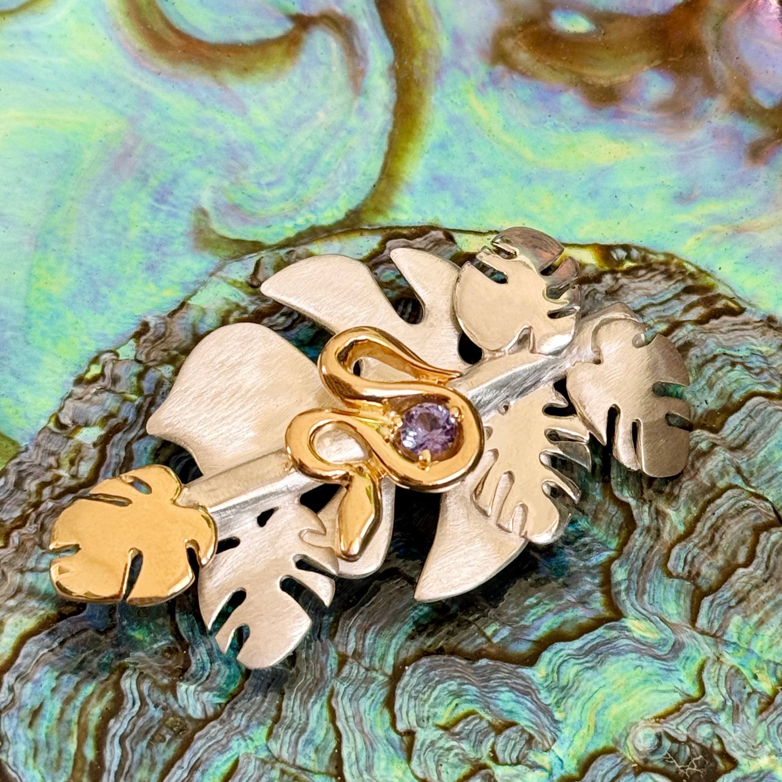 MONSTERA SNAKE BROOCH