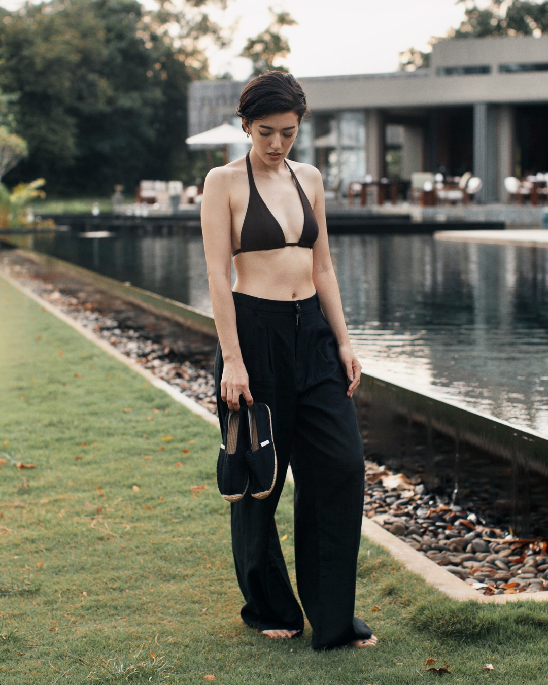 High Waisted Pleated Trouser Pant in Black