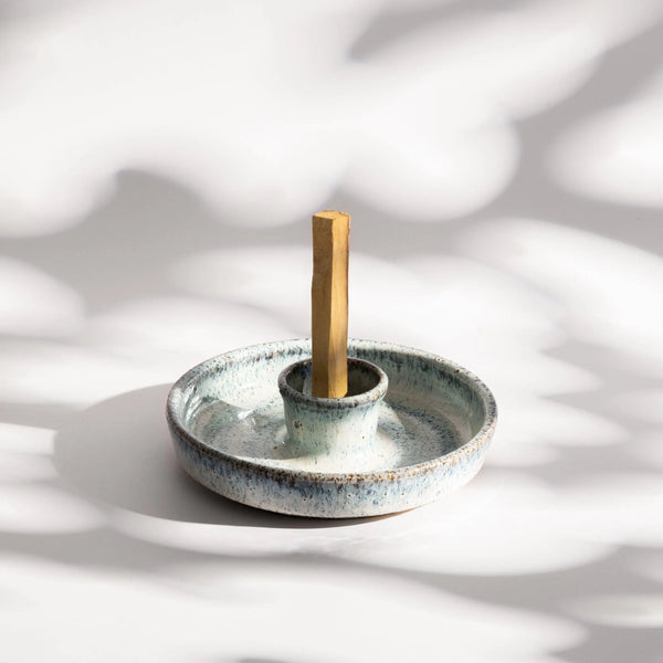 palo-santo-holder-handmade-stonewear-pottery-luna-sundara-2 - Luna Sundara